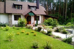 Покрова в Холодному Яру: готель Перший кордон
